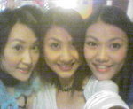 3 beautiful girls~~~
