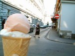 Lody: peach+ banana@ old town�x<BR>���|�G��+ ��@ �«����Y