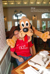In Disneyland - Aug 3 2007
DSC_9336