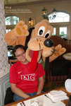 In Disneyland - Aug 3 2007
DSC_9337