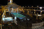 露天泳池 (Parthenon Pool)