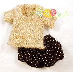 Y0372a	Yellow Knitting Top	US$6.5 ,
Y0372b	Brown Skirt	US$6 
